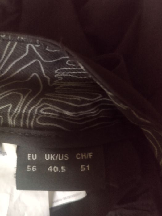 Брюки Mascot Customized 22279 с карманами для наколенников, черные.