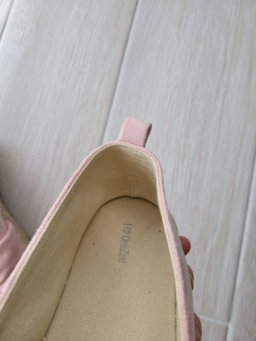 Espdaryle pudrowy róż z kokardą niska podeszwa DeeZee 37 23,8cm
