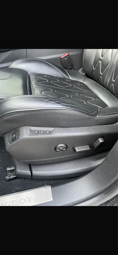 Peugeot 5008 blueHDI GT EAT8