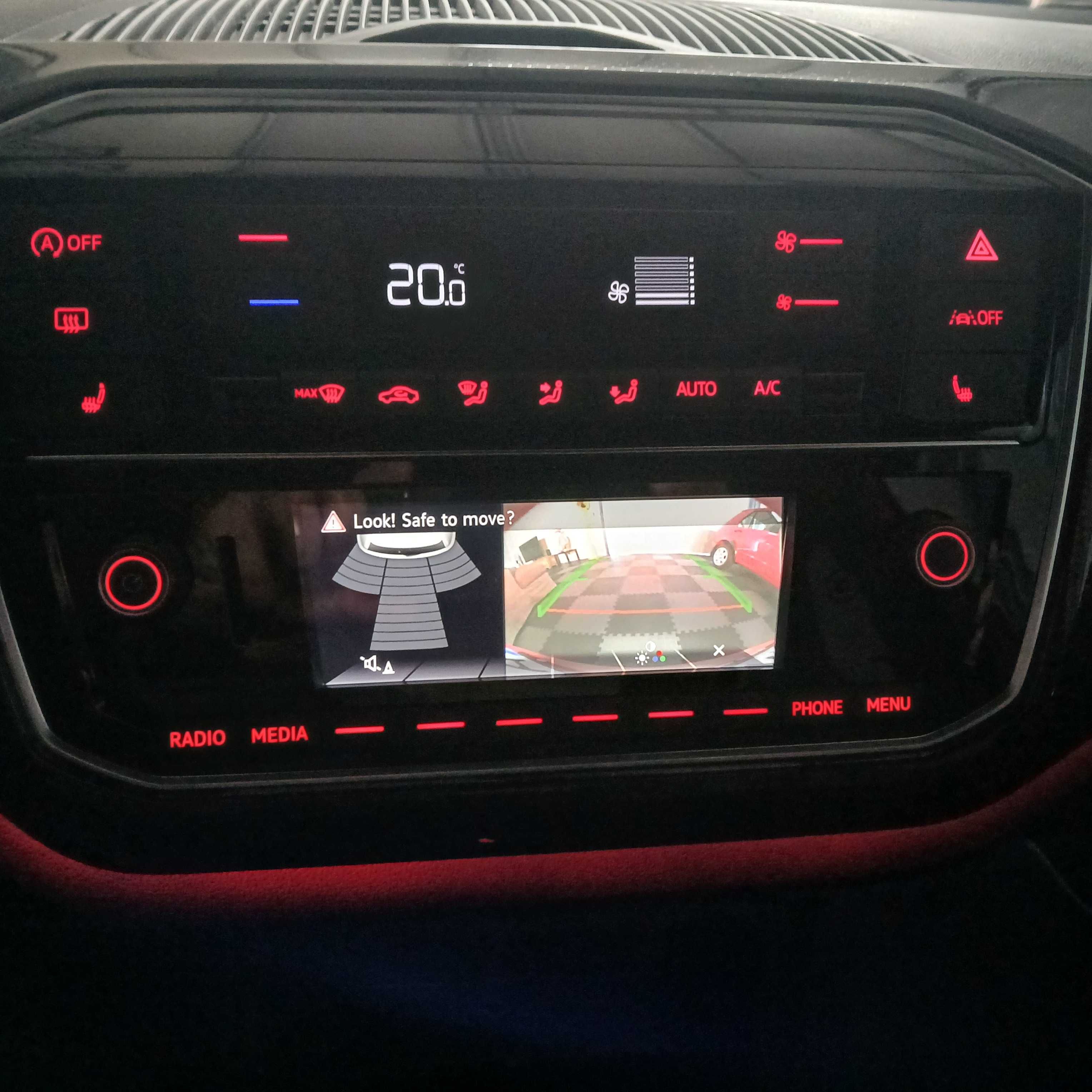 VW UP GTi NOVO, apenas 1471 kms