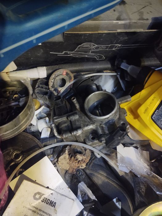 Двигатель Мазда 323 bj 1.5 16v 1999 г.в.