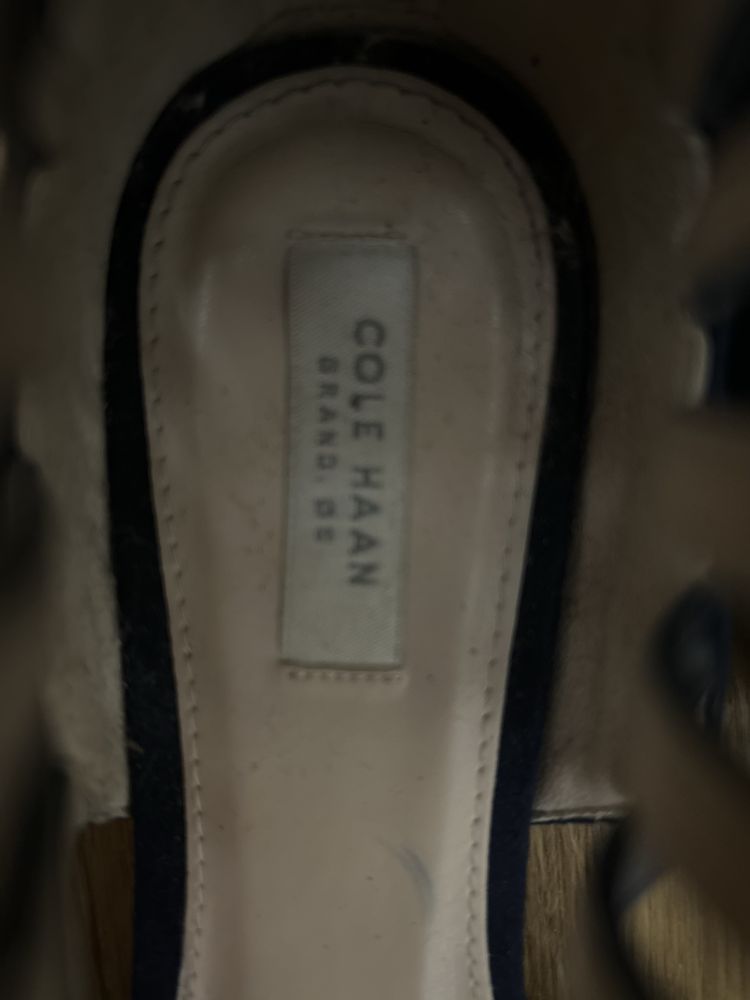Замшеві туфельки американського бренду Cole Haan