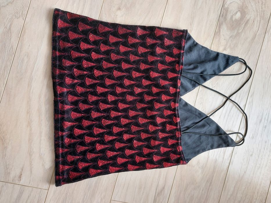 Welurowa koszulka damska