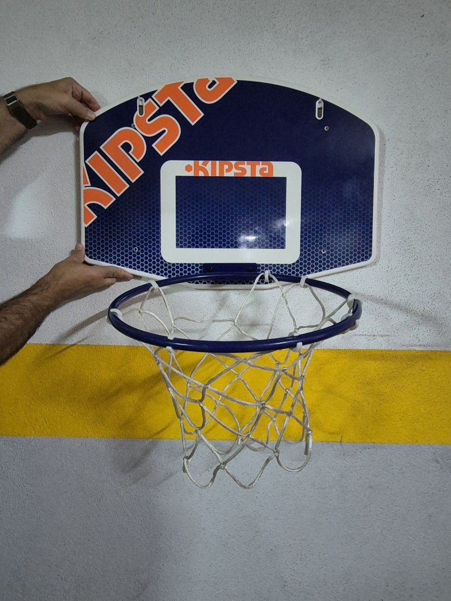 Kipsta Aro de Basquetebol pendurar na parede.