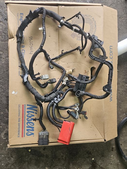 Przewód dodatni akumulatora wiazka klema Ranger 3.0 TDI