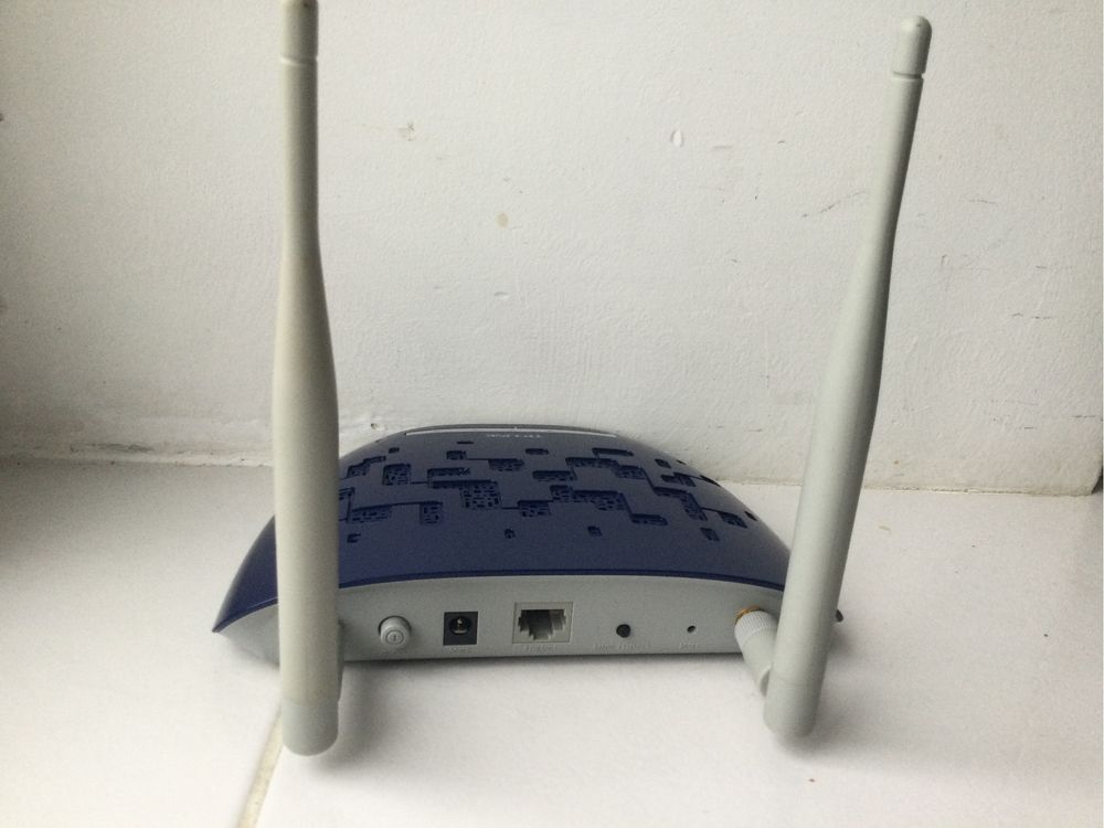 Ретранслятор TP-LINK WA830RE