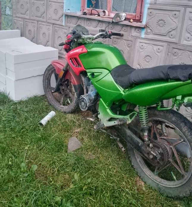 Мото Цігер 200 кубів