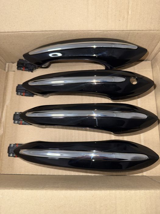 Дверні ручки BMW F10 з безключовим