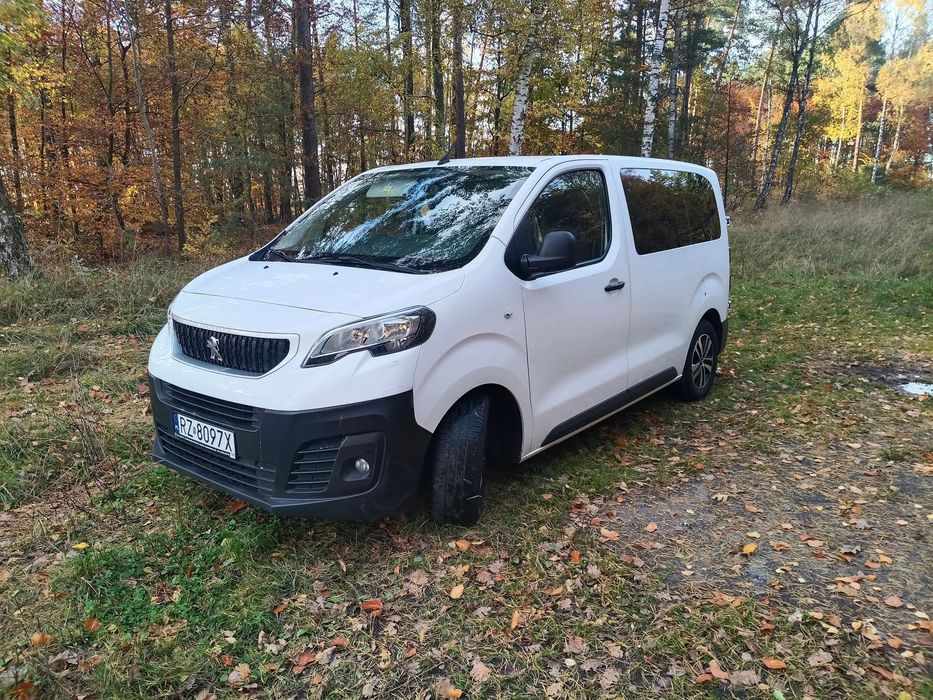 Peugeot Expert Peugeot Expert 2018r. 2.0 150km- 9 osobowy, 143tys przebieg