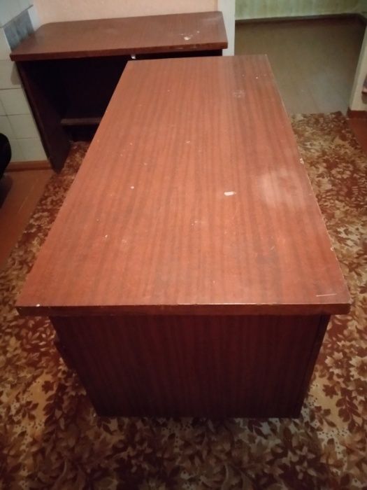 Стол СССР однотумбовый и двухтумбовый