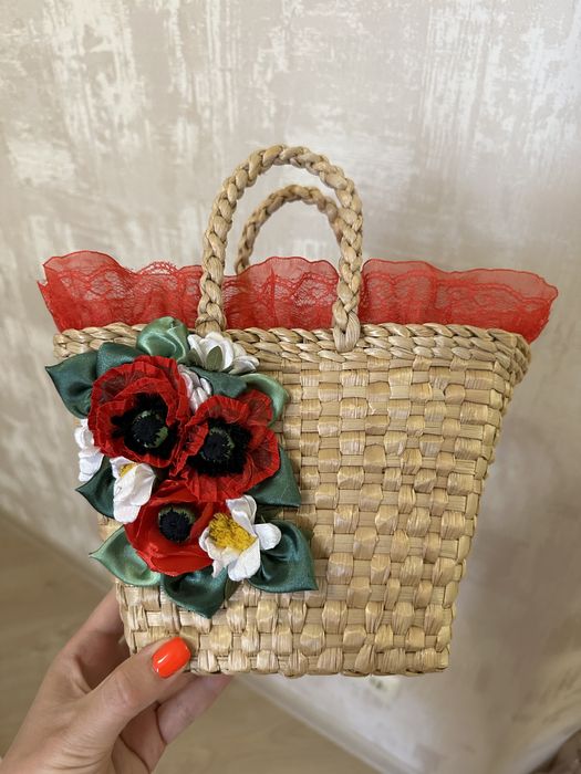 Продам красивую летнюю, пляжную сумочку