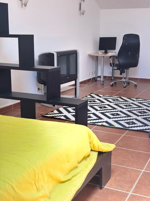 Quarto para arrendamento