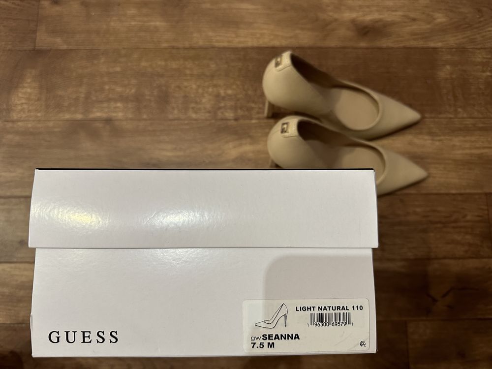 Guess туфлі, розмір 7,5 us