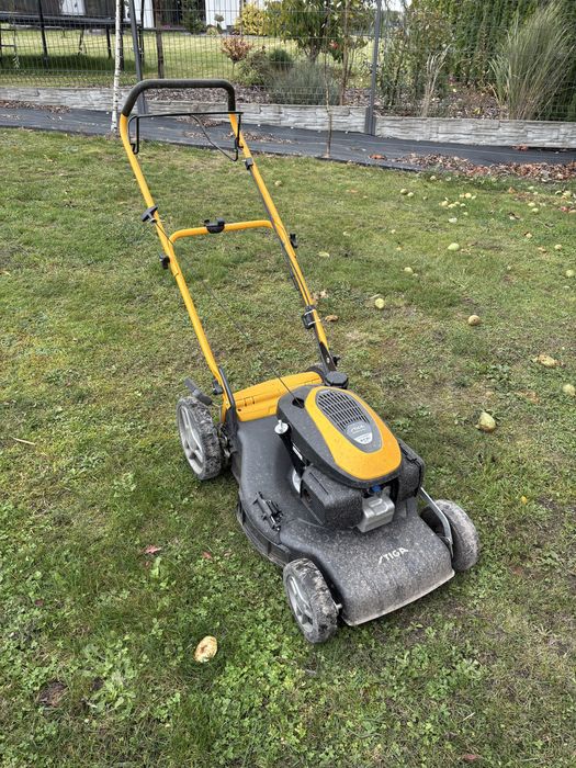 Kosiarka spalinowa stiga 53 SQH silnik Honda