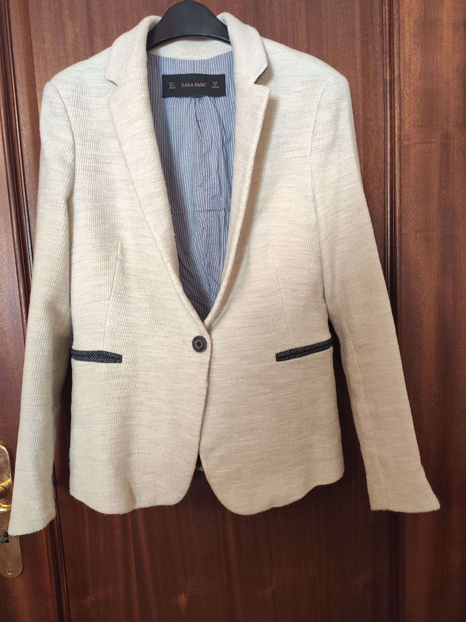 Blazer Zara cinza