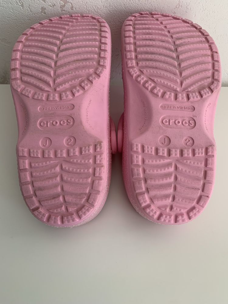Crocs для дівчинки j2 (33-34)