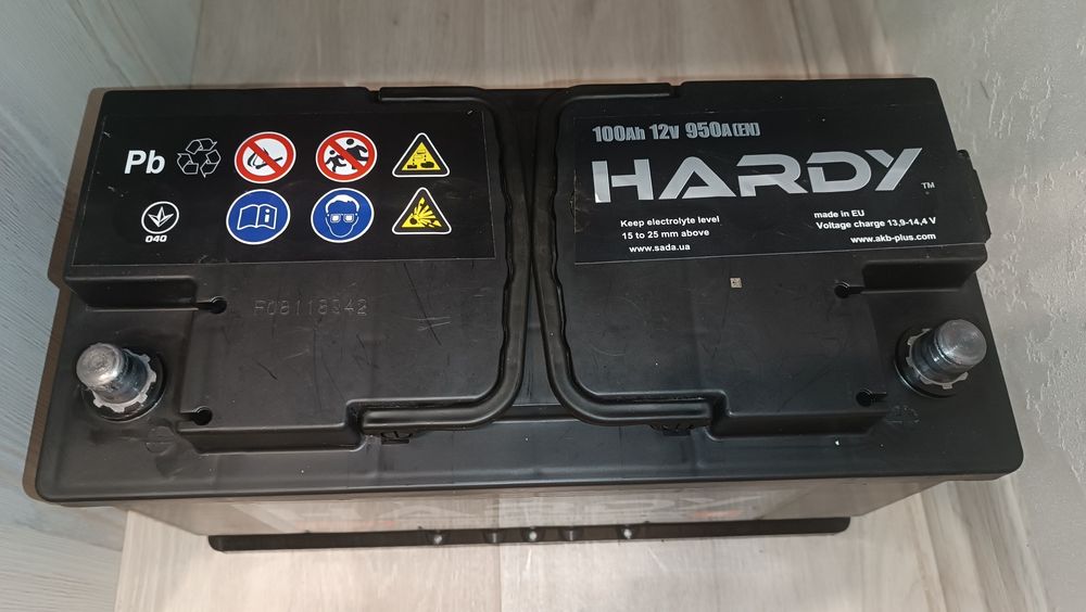 Аккумулятор 100 А.г