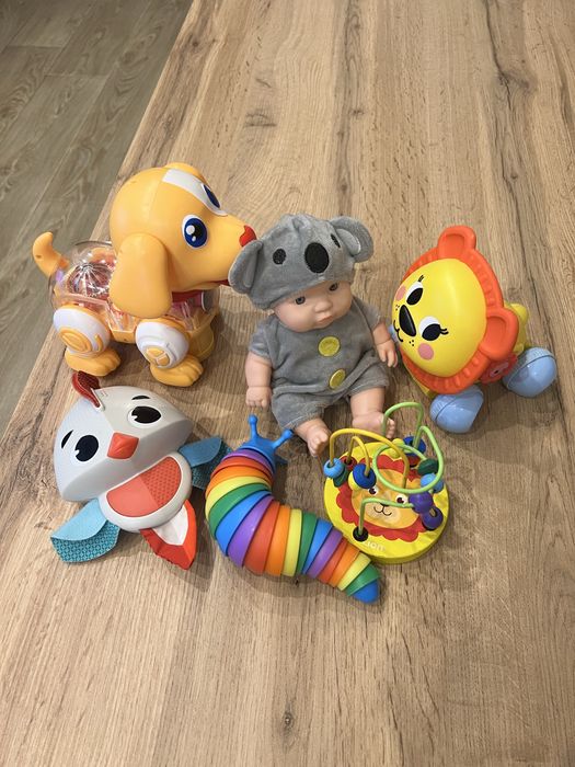 Іграшки для найменших