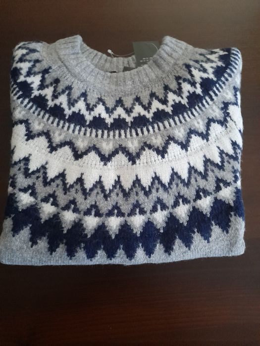 Sweter damski/wzór w stylu norweskim/