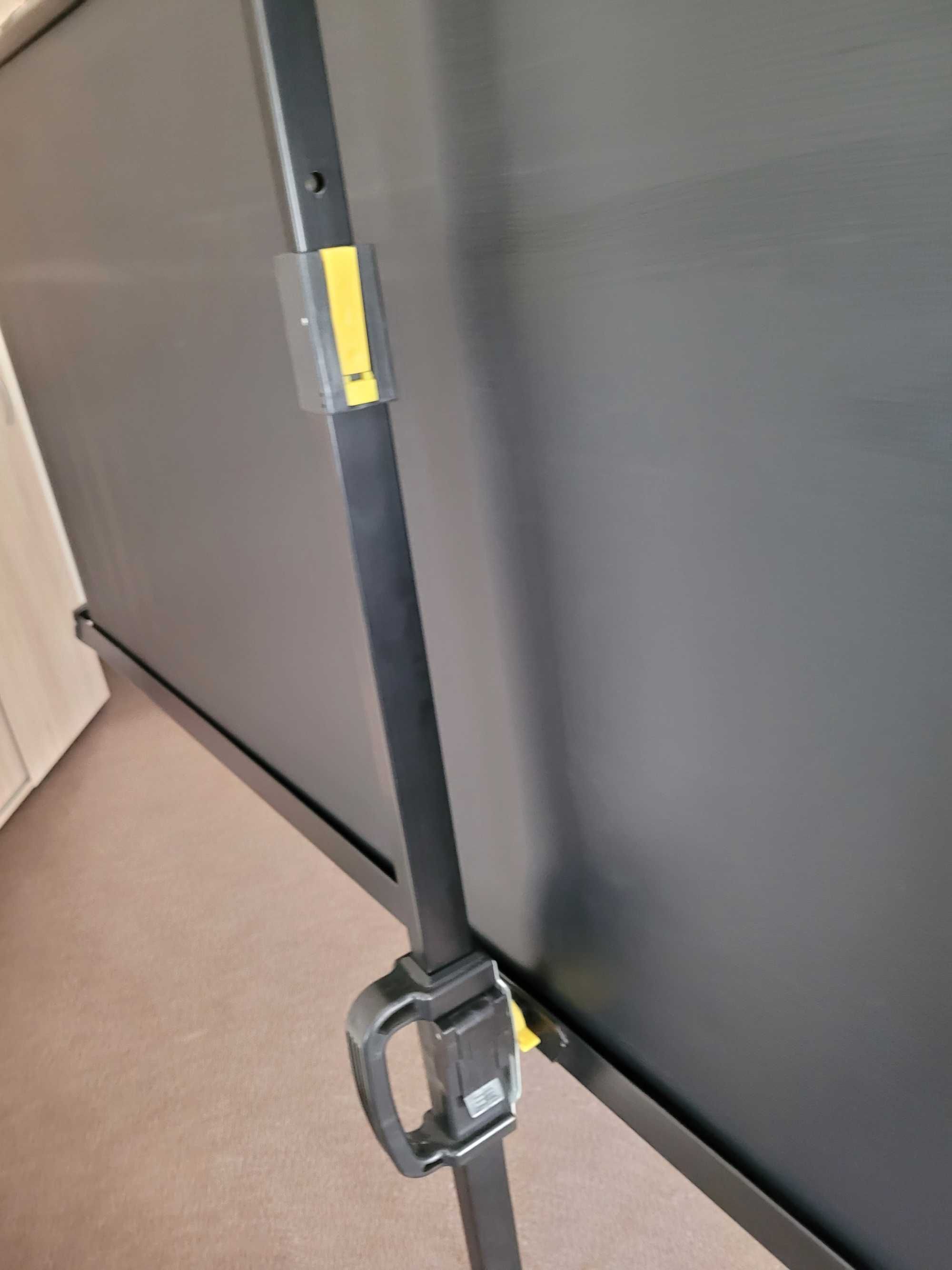 Ekran przenośny ze stojakiem Buenoscreen