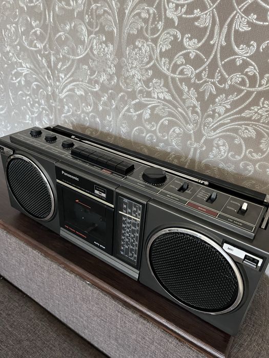 Магнітола Panasonic RX-4930 L