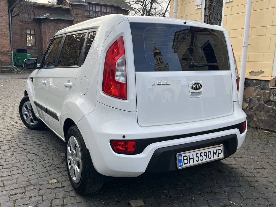 Білий KIA SOUL 2013 1.6 Газ-бензин Механіка 95000км пробіг