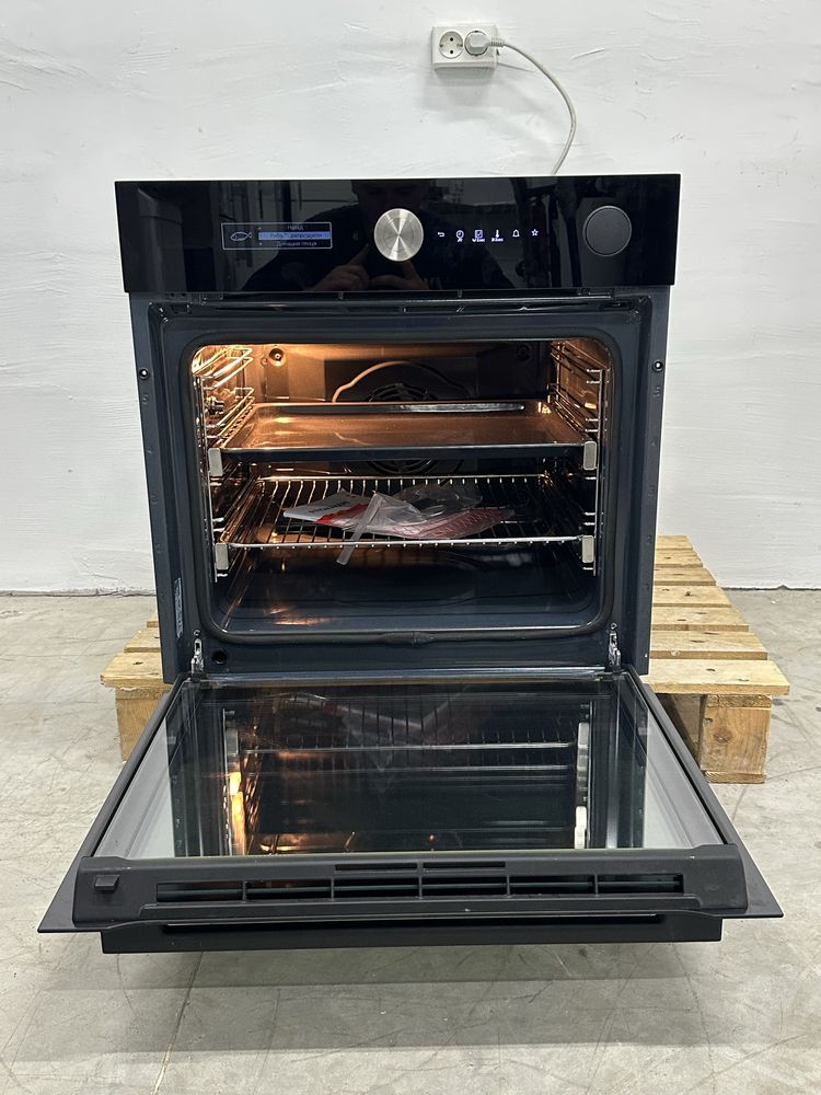 Духова шафа Ikea UESP 45NH/ Пар/чорне скло