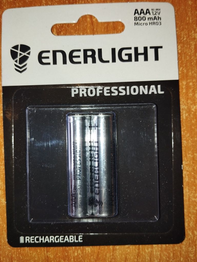 Аккумуляторы Батарейки ААА Enerlight 800 Акумулятори