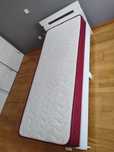 Cama Solteiro 75x1,90cm (com colchão incluso) menos de 1 ano de uso
