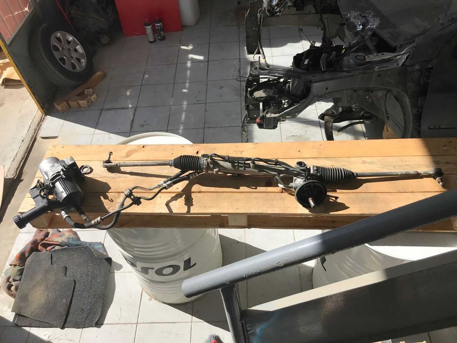 Diversas peças para peugeot 307 em bom estado