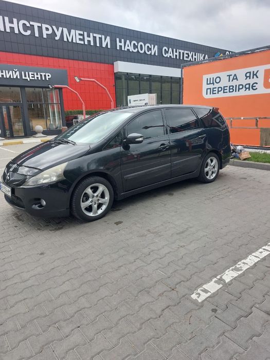 Продам Mitsubishi Grandis