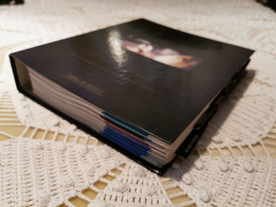 Vendo Enciclopédia da Astrologia completa, como nova