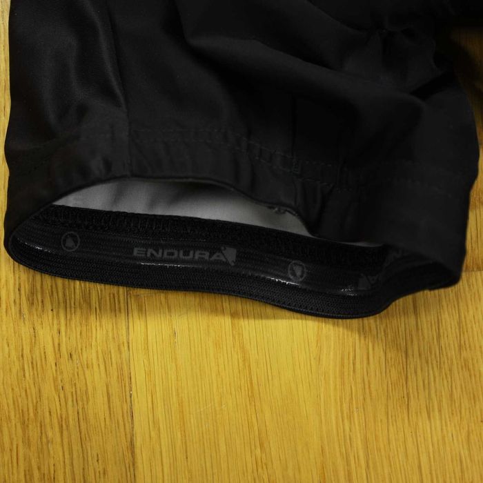 Endura АНГЛИЯ как НОВЫЙ велокомплект велоформа джерси велошорты кофта