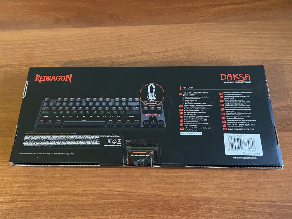 Продам механическую клавиатуру от фирмы redragon (в новом состоянии)