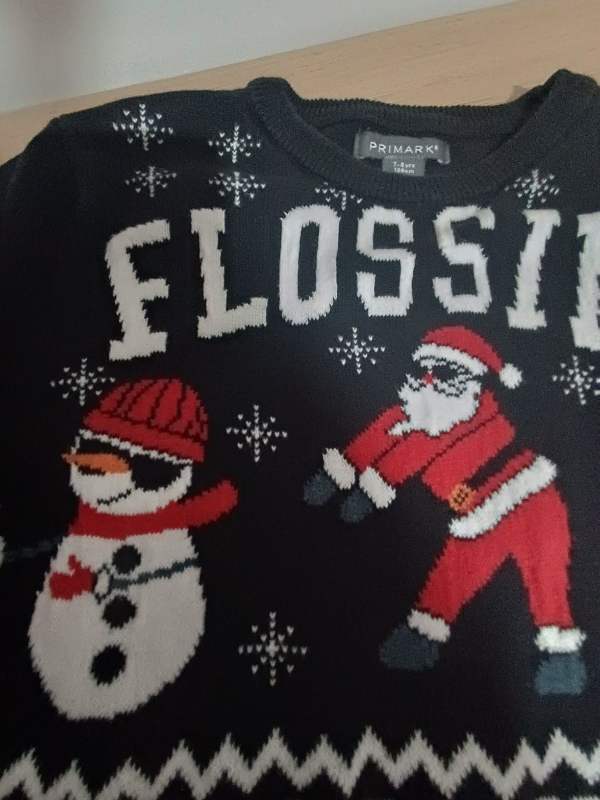 Chłopięcy świąteczny sweter Primark nowy rozmiar 7- 8 lat/ 122- 128 cm