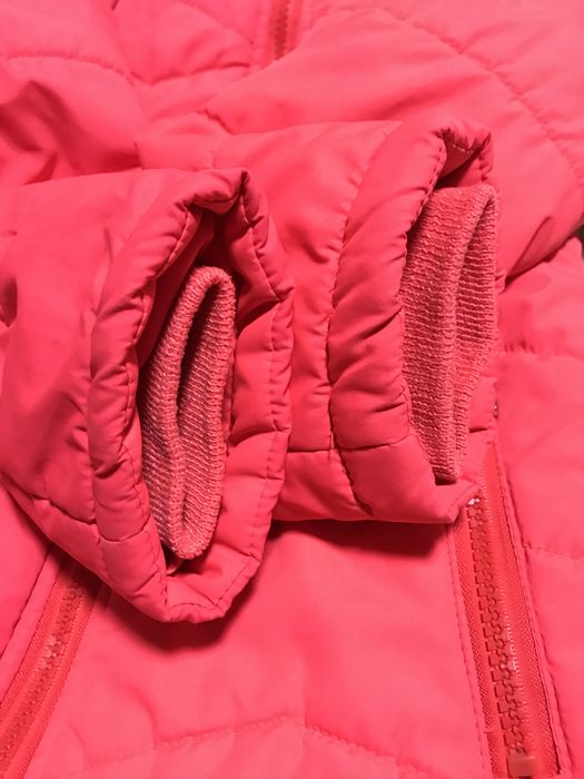 Куртка демисезонная на девочку на 4-5 лет, 110 размер