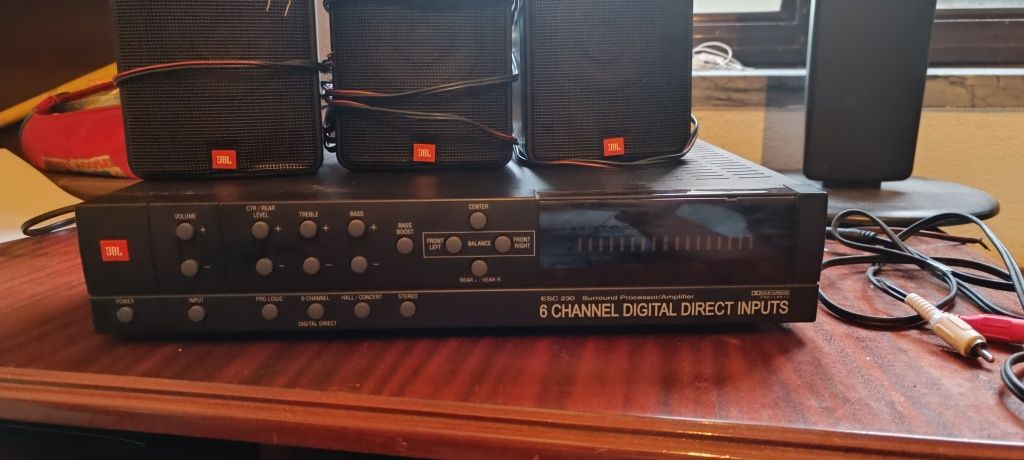 Sistema Home Theater JBL ESC230