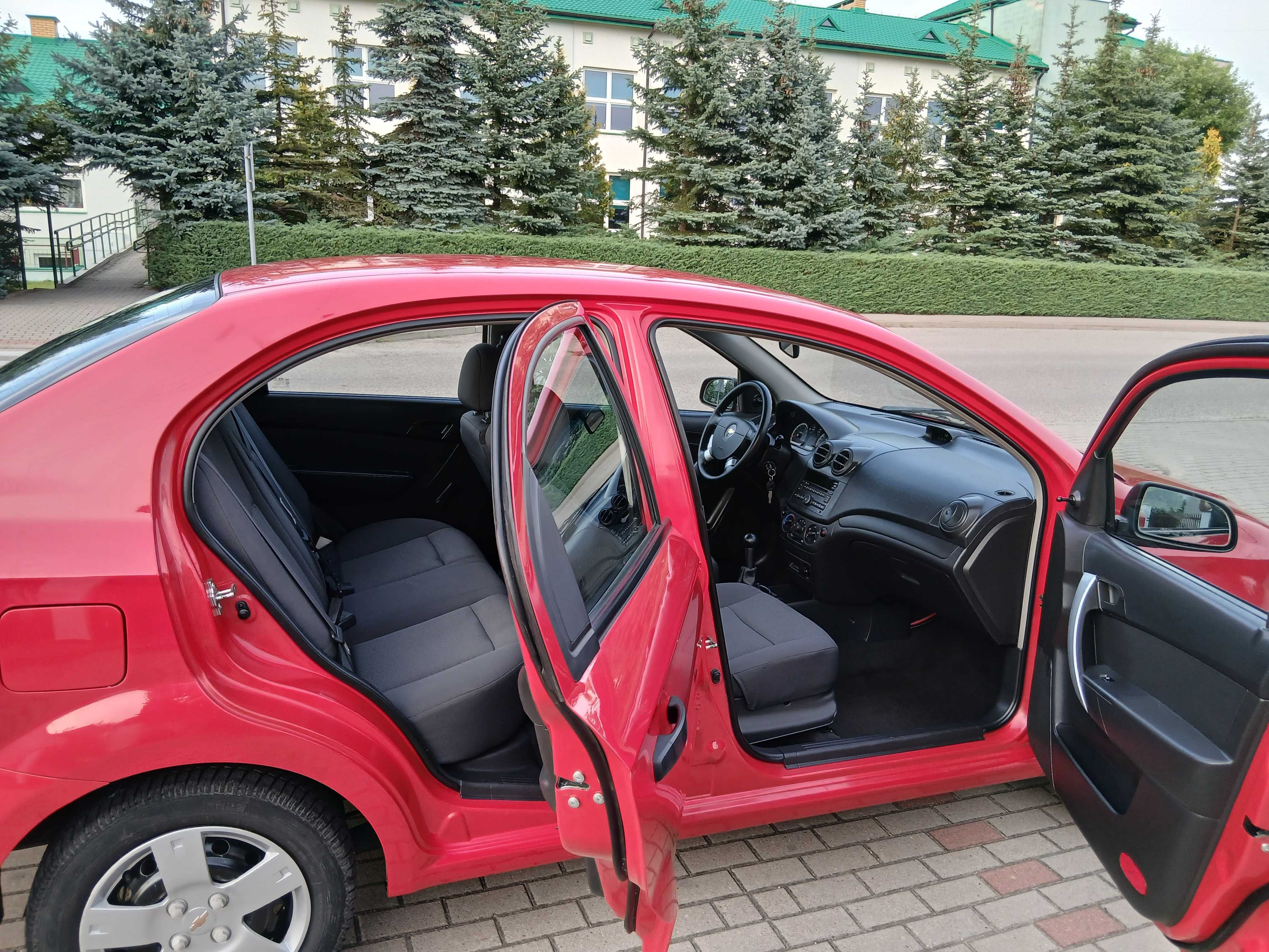 CHEVROLET AVEO 1.2 B 16V kupiony w salonie , Mały przebieg ...