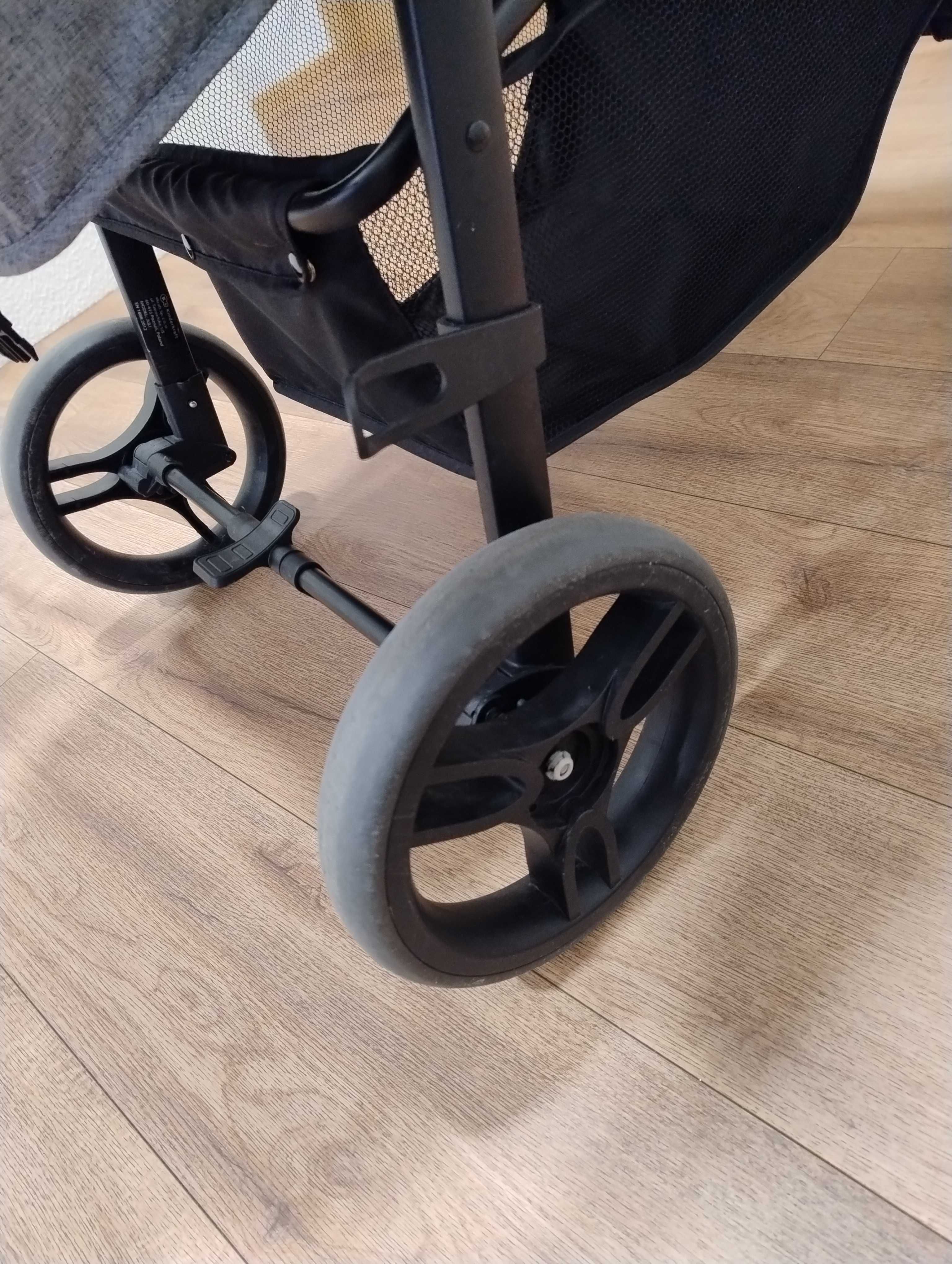 Wózek KinderKraft Juli 2w1