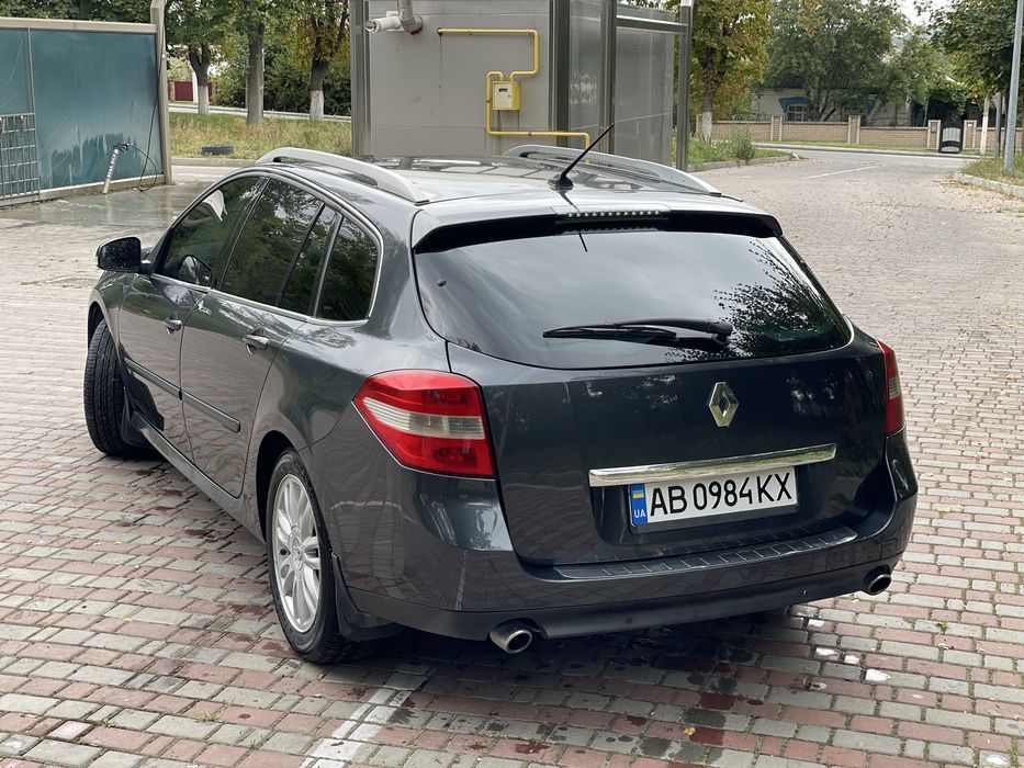 Renault Laguna 3 2.0 дизель Автомат