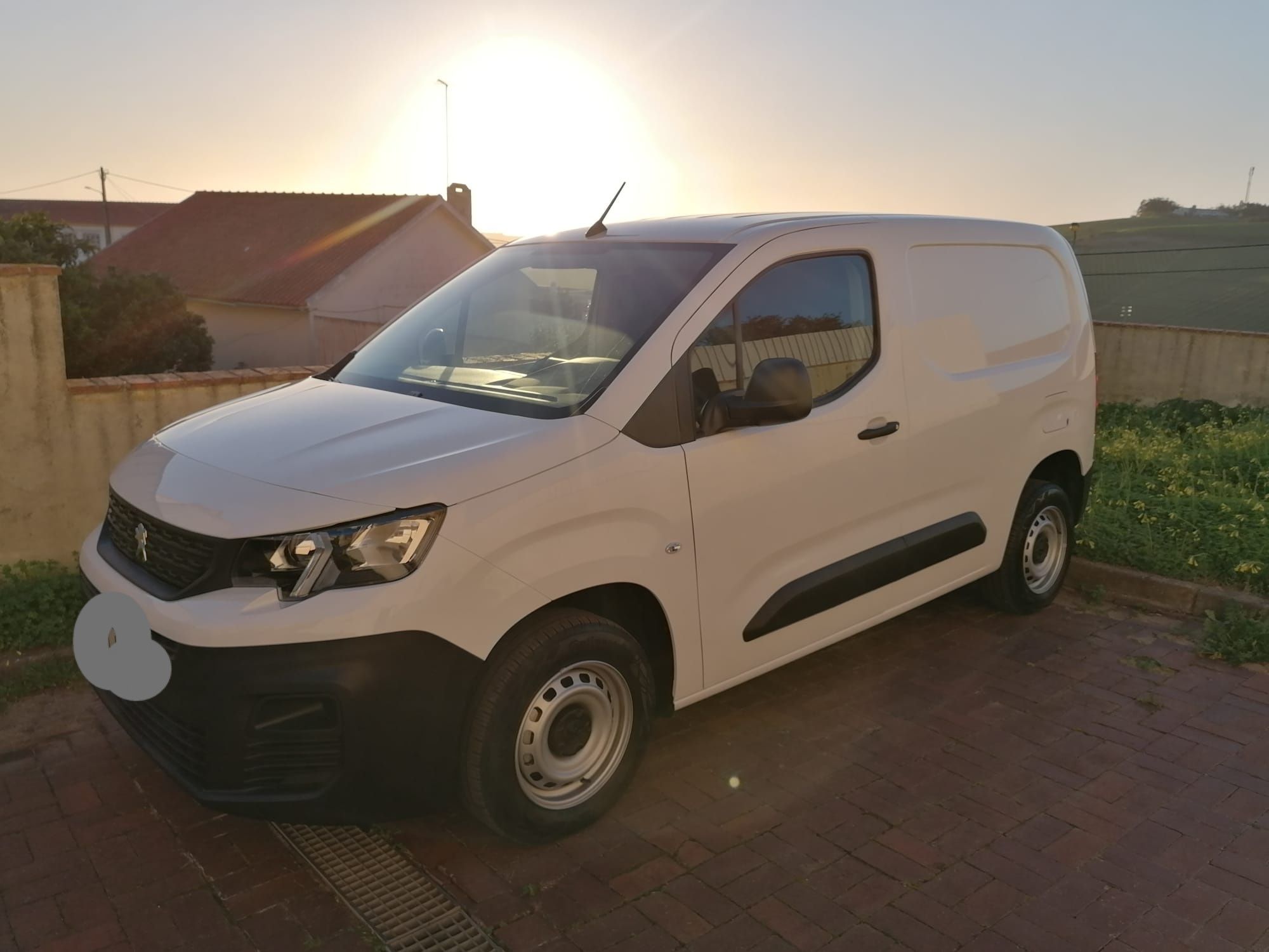 Peugeot Partner 2021 6 VELOCIDADES