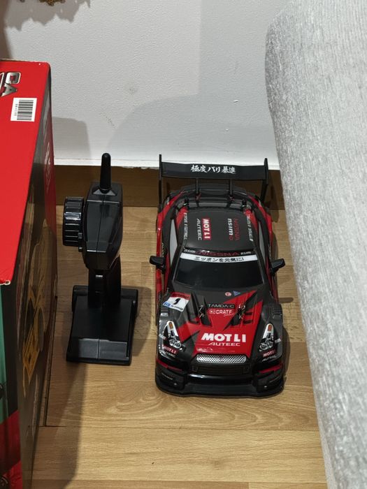 Carro rc drift GTR