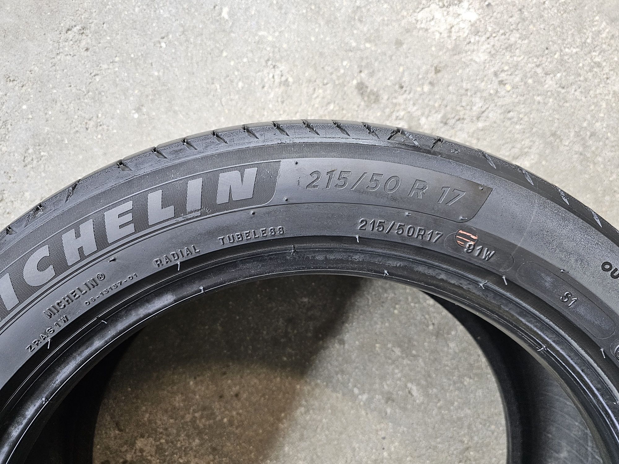 Michelin Primacy 4  215 50 R17