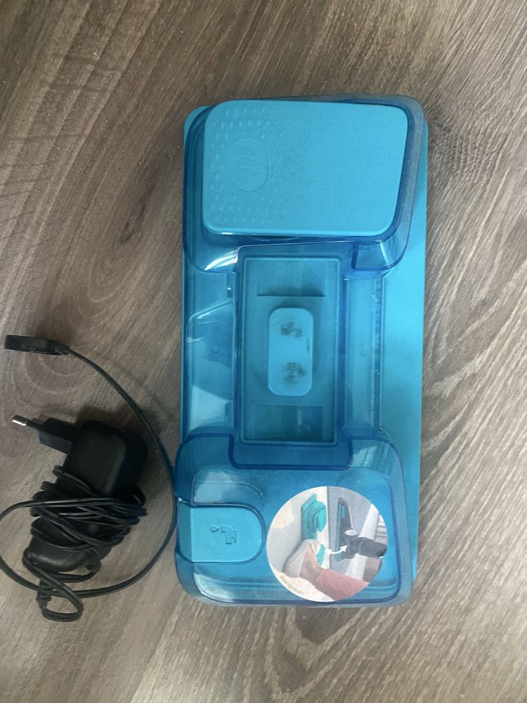 Пылесос Philips SpeedPro Aqua