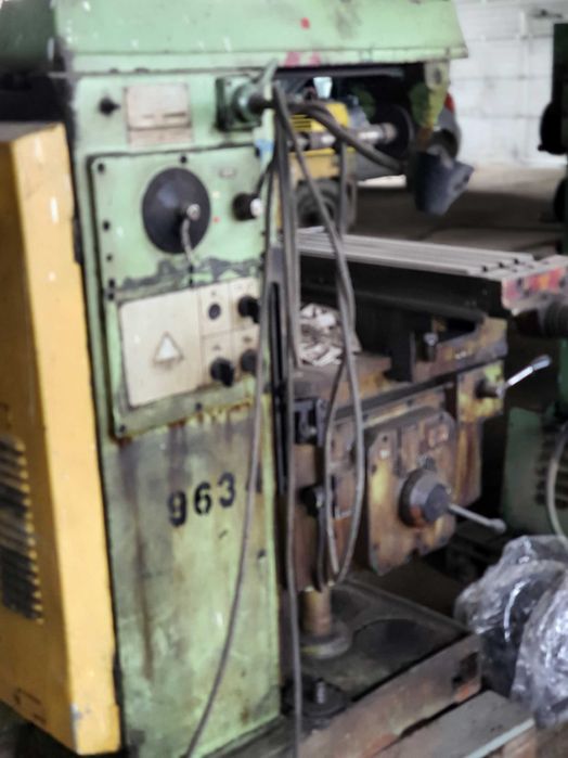 Frezarka narzędziowa