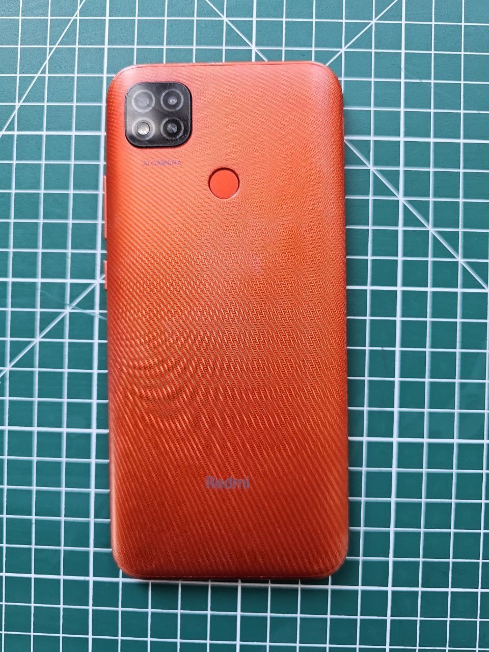 Xiaomi Redmi 9C 3/64Gb (Б/В)
Діагональ екрану - 6.53"
Камера: 13 Мп +