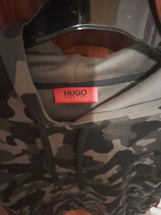 Hugo Boss,  novo sem etiqueta