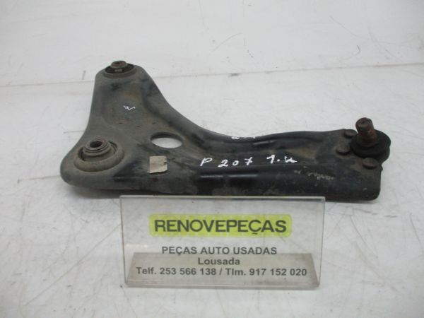 Braço de suspensão frente esquerdo PEUGEOT 207 (WA_, WC_)