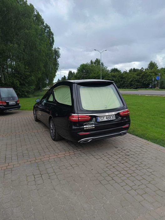 REZERWACJA  Mercedes karawan, pogrzebowy w 213 AMG pakiet stan idealny