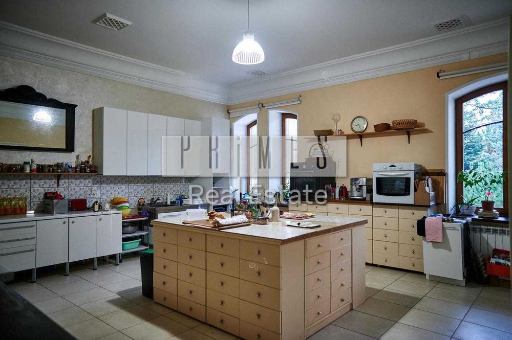 Продаж шикарної резиденції в курортній зоні, Пуща-Водиця